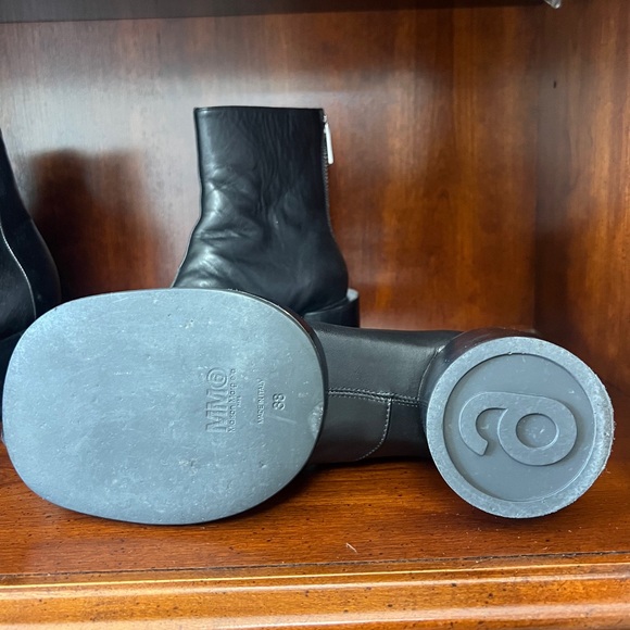 MM6 MAISON MARTIN MARGIELA Black Décolleté Platform Heel Bootie Size 38 - Picture 7 of 17